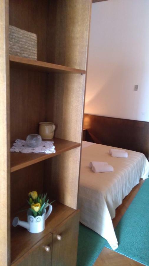 House Nede Medic Hotel Брела Екстериор снимка