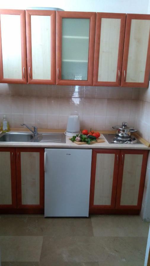 House Nede Medic Hotel Брела Екстериор снимка