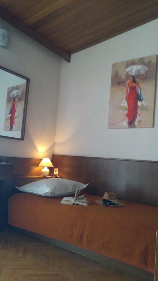 House Nede Medic Hotel Брела Екстериор снимка